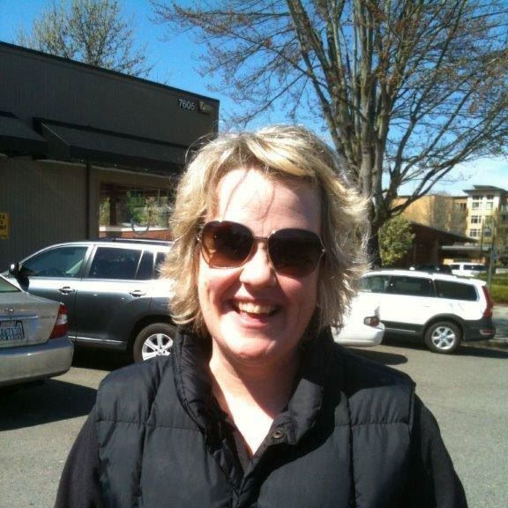 Meet your Posher, Julie